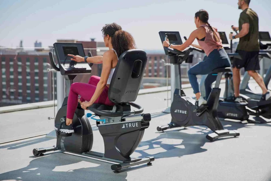 Велотренажер: что важно знать перед началом тренировок